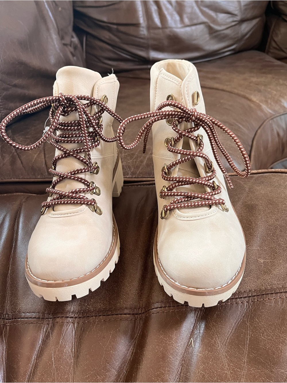 Kids Cream Lace-Up Lug Sole Boots